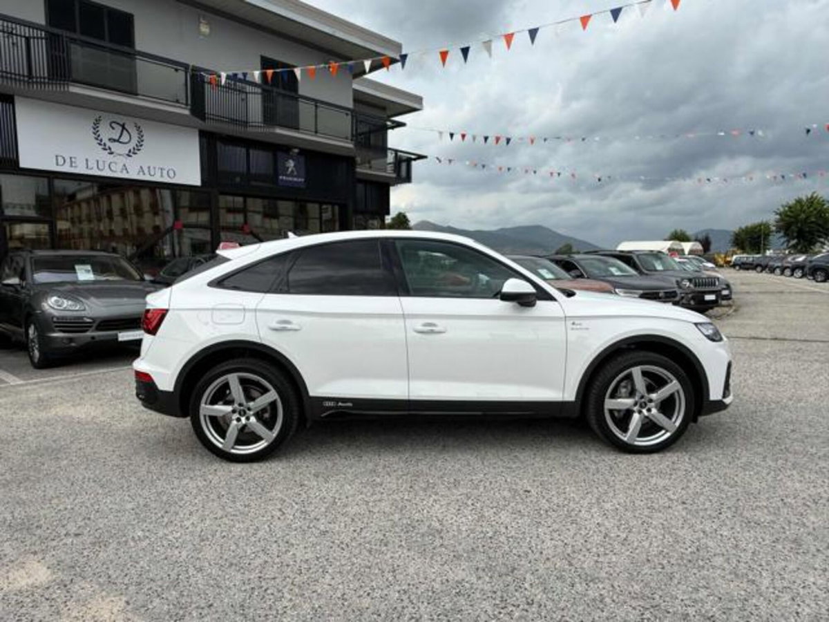 Audi Q5 Sportback 40 2.0 tdi mhev 12V S line Plus quattro s-tronic (12)