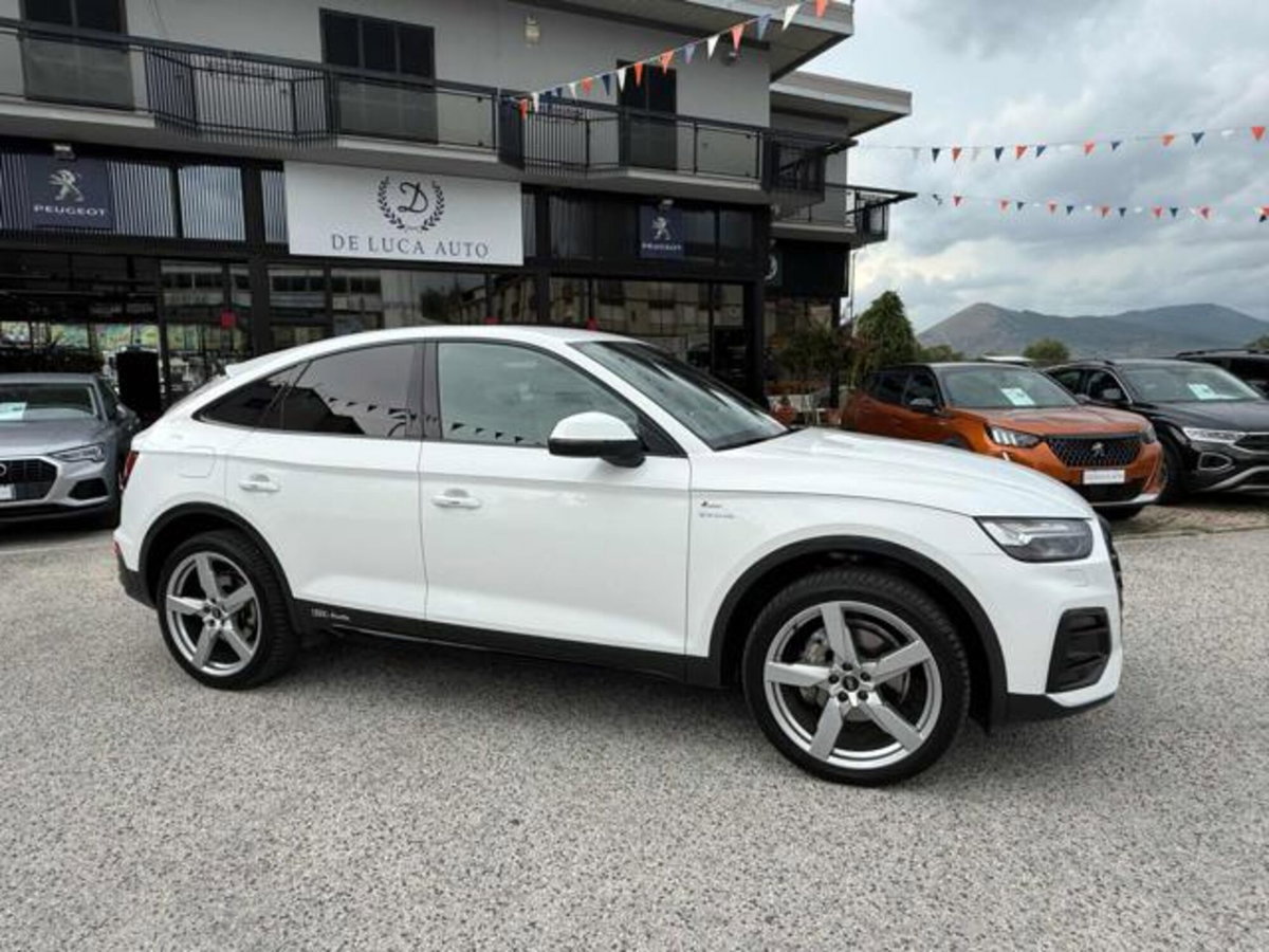 Audi Q5 Sportback 40 2.0 tdi mhev 12V S line Plus quattro s-tronic (13)