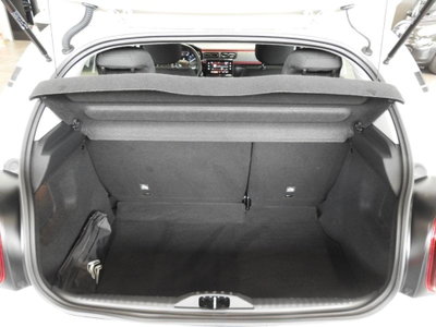 Citroen C3 PureTech 82 S&S Elle (14)