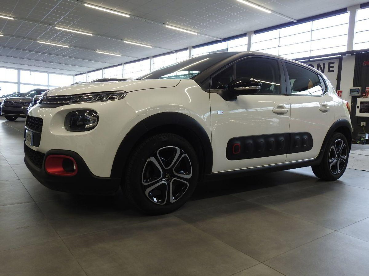 Citroen C3 PureTech 82 S&S Elle (2)