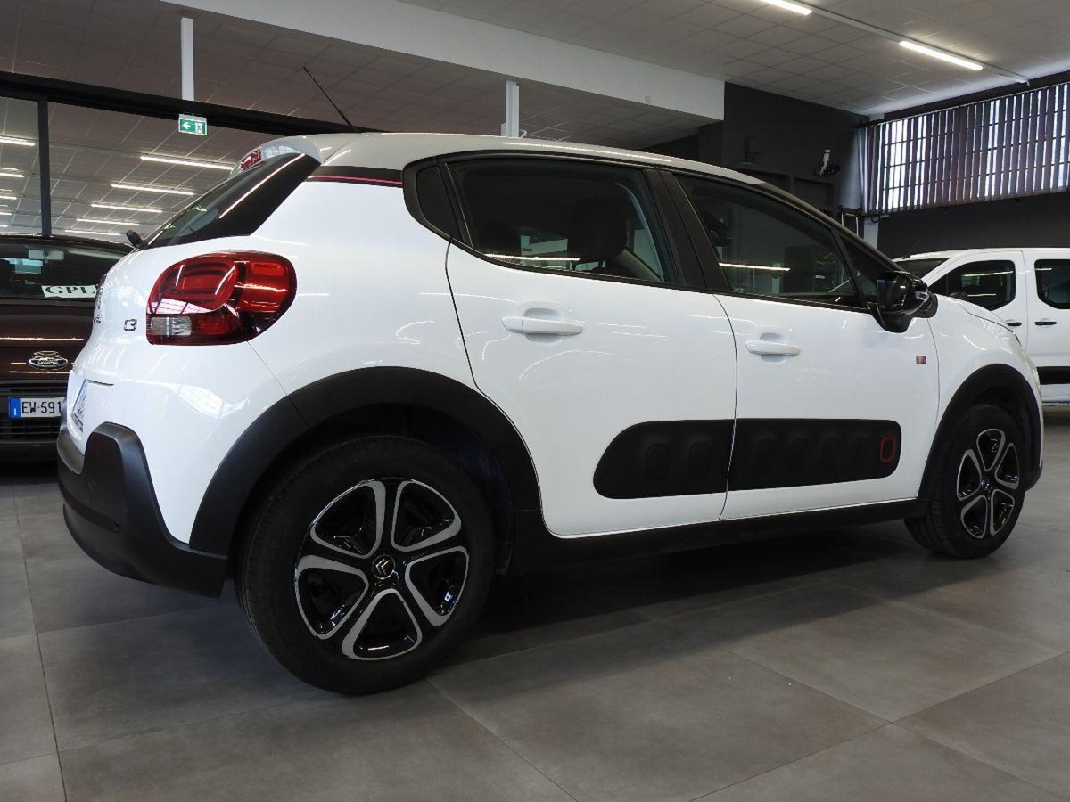 Citroen C3 PureTech 82 S&S Elle (6)