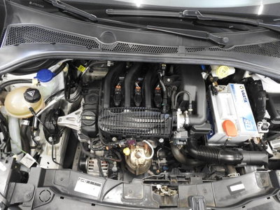 Citroen C3 PureTech 82 S&S Elle (9)