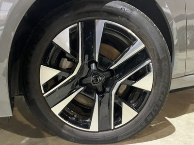 Peugeot 208 1.2 puretech Active s&s 100cv (8)