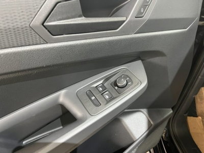 Ford Tourneo Connect 2.0 EcoBlue 102 CV Plus (17)