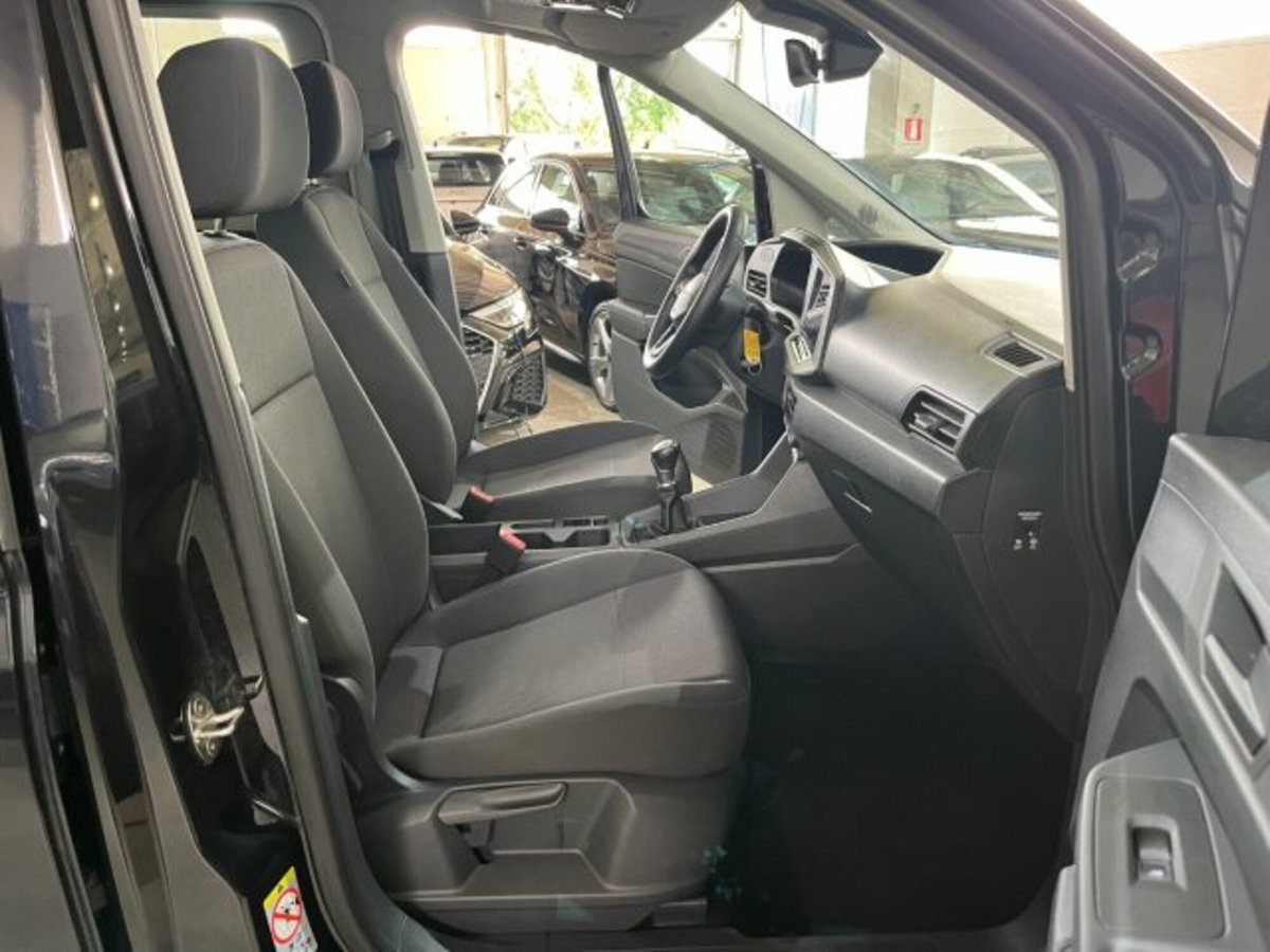 Ford Tourneo Connect 2.0 EcoBlue 102 CV Plus (20)