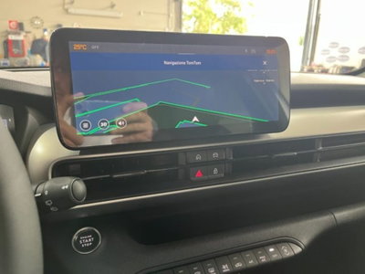 Jeep Avenger 1.2 turbo e-hybrid mhev Summit fwd 110cv edct6 (16)