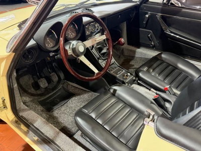 Alfa Romeo Spider 2.0 Veloce (8)