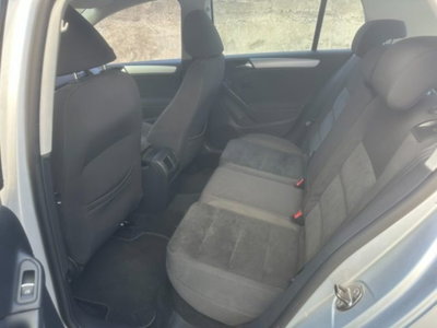 Volkswagen Golf Variant 1.6 TDI 105 CV Comfortline BlueMotion Tech. (7)