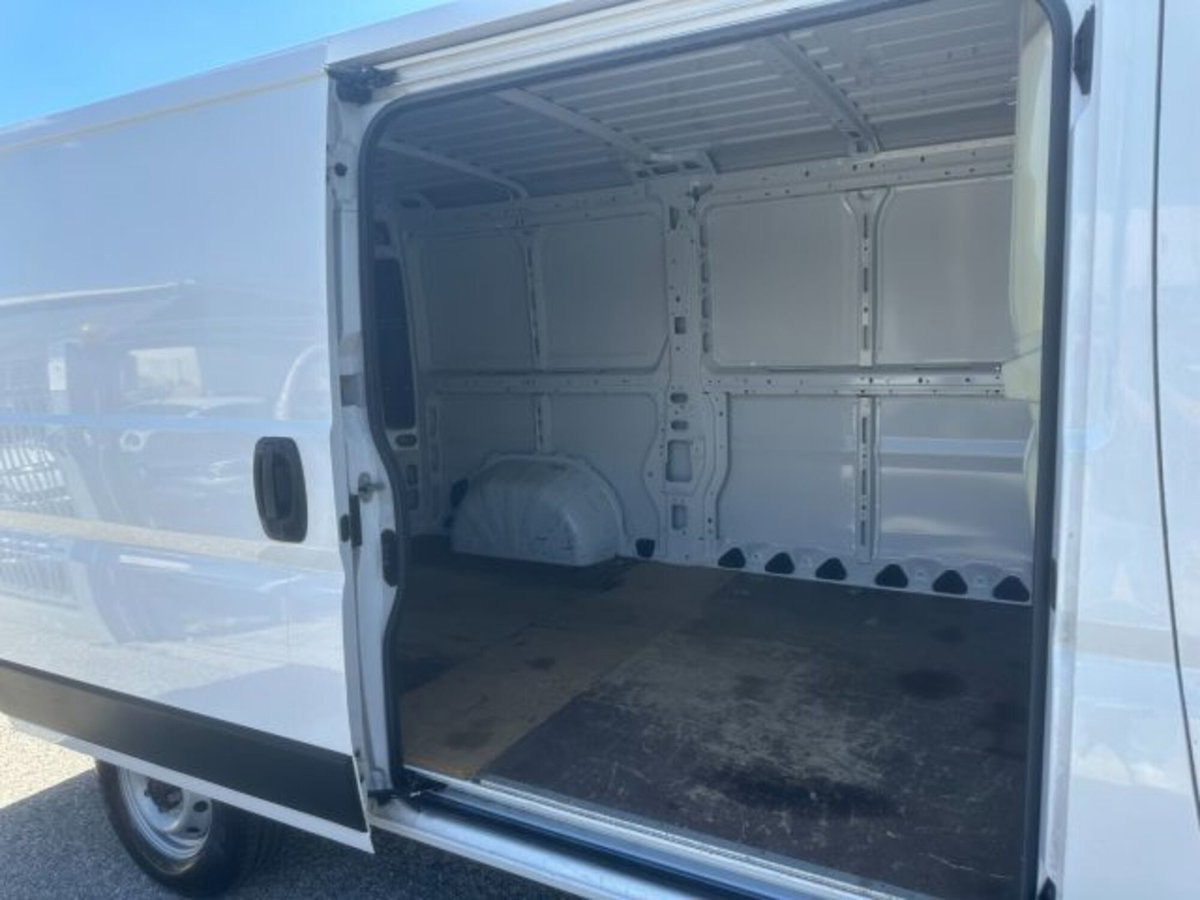 Fiat Ducato Furgone Vetrato 35 MH1 3.0 CNG 136cv  E6d-temp (12)
