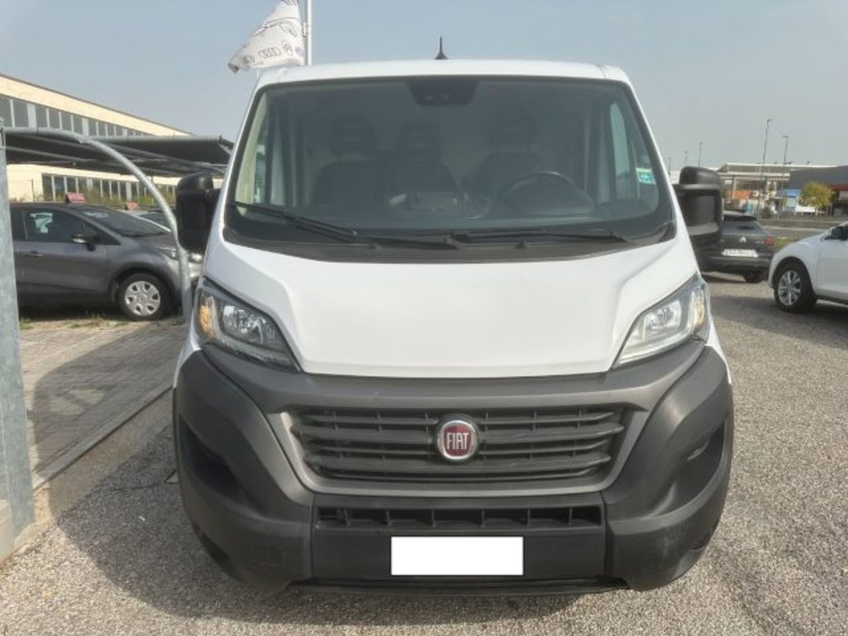 Fiat Ducato Furgone Vetrato 35 MH1 3.0 CNG 136cv  E6d-temp (2)
