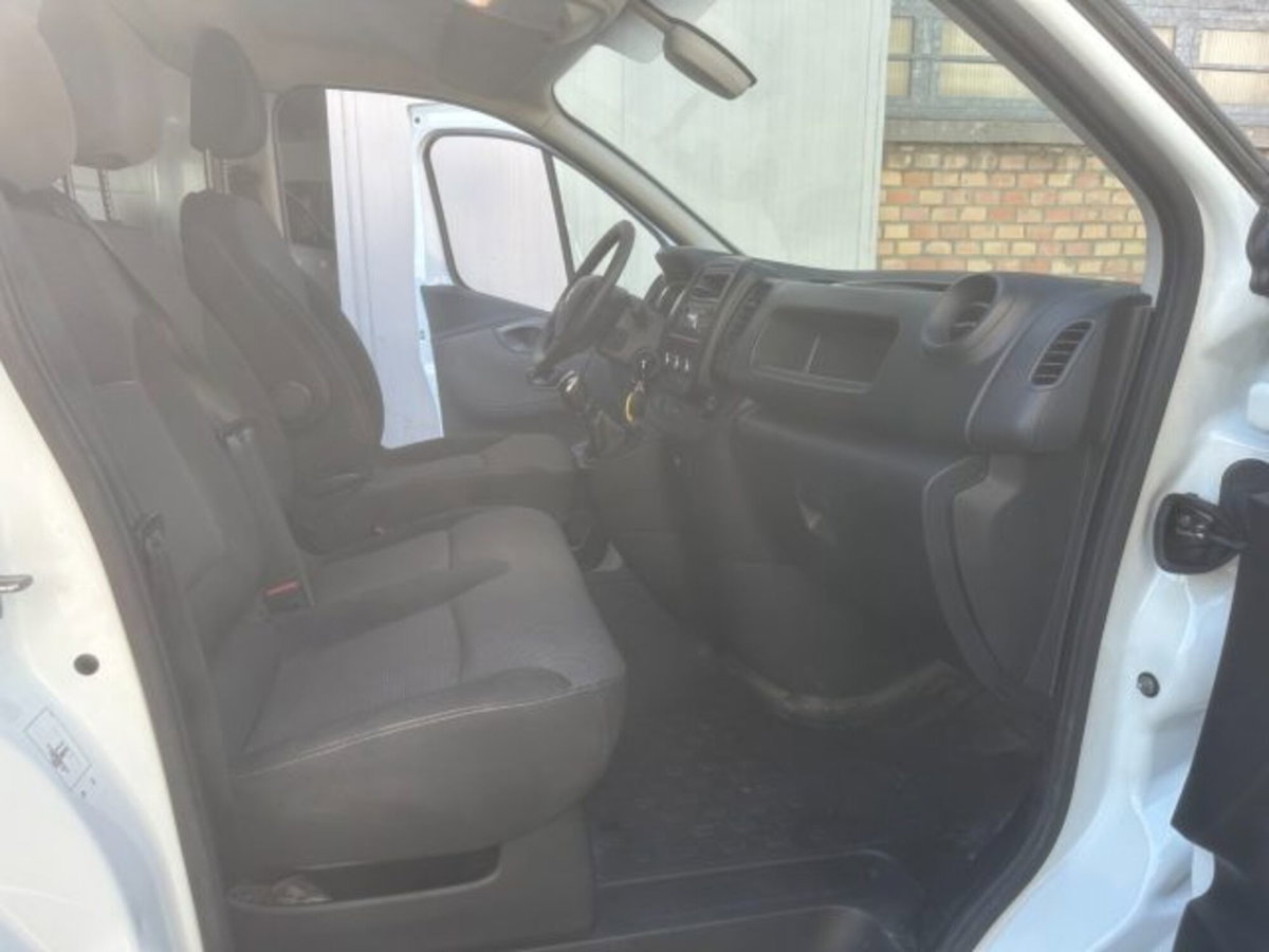 Renault Trafic Furgone T29 2.0 dCi 145CV PL-TN-DC Furgone Energy Ice (7)