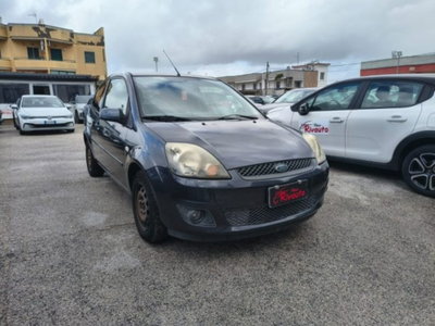 Ford Fiesta 1.2 16V 5p. Clever (2)
