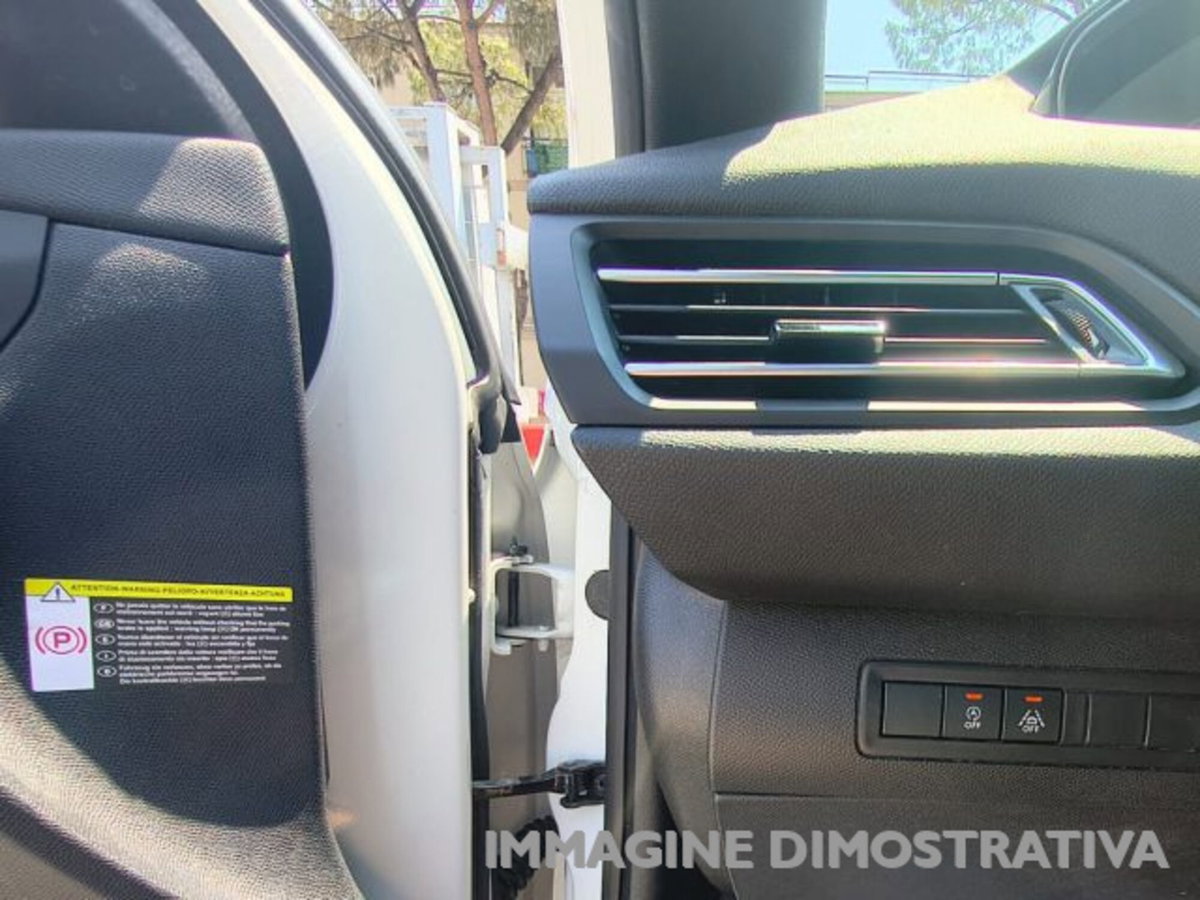 Peugeot 308 SW BlueHDi 150 S&S EAT6 GT Line (12)