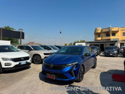 Renault Clio TCe 90 CV 5 porte Techno usata