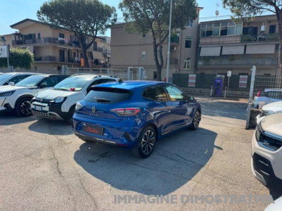 Renault Clio TCe 90 CV 5 porte Techno (9)