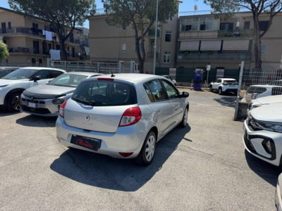 Renault Clio 1.2 16V 5 porte GPL Dynamique (4)