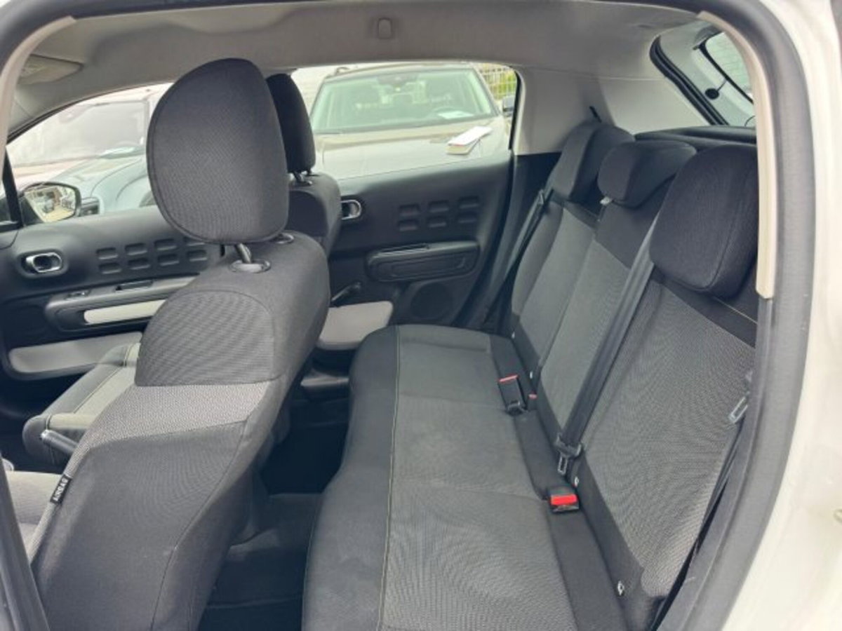 Citroen C3 BlueHDi 100 S&S Shine (11)