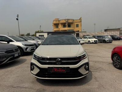 Volkswagen Taigo 1.0 TSI 110 CV DSG R-Line usata