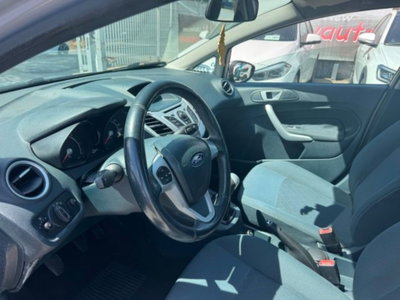 Ford Fiesta 1.4 TDCi 68CV 5 porte Titanium (18)