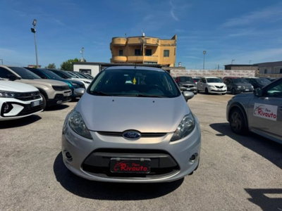 Ford Fiesta 1.4 TDCi 68CV 5 porte Titanium (2)