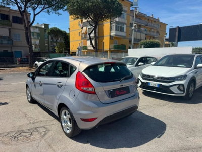 Ford Fiesta 1.4 TDCi 68CV 5 porte Titanium (8)