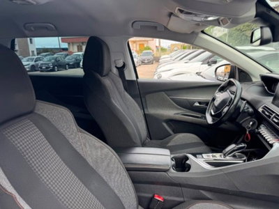 Peugeot 5008 BlueHDi 130 S&S EAT8 Allure (11)