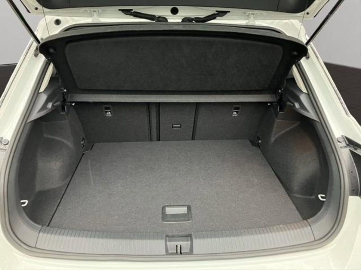 Volkswagen T-Roc 1.0 tsi Sport 115cv (18)