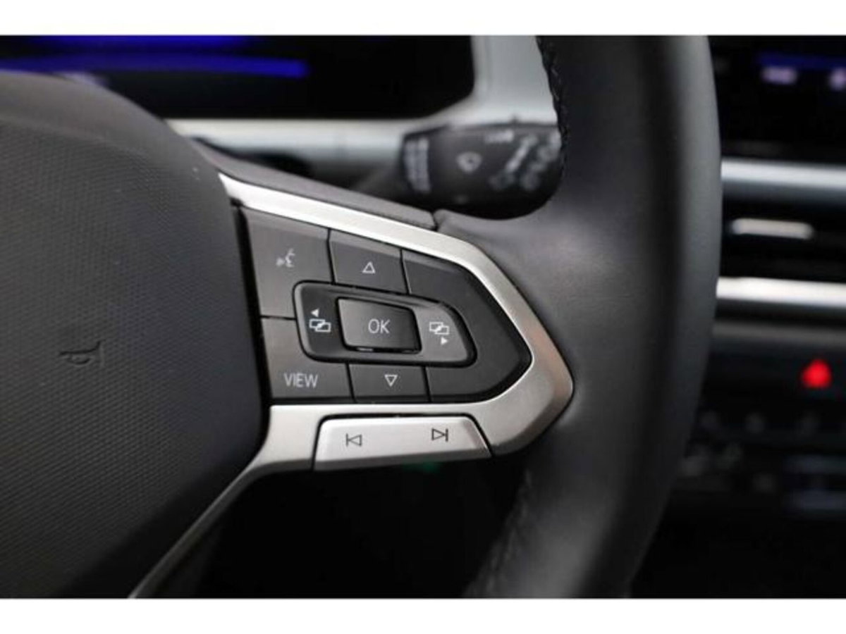 Volkswagen T-Roc 1.0 tsi Sport 115cv (9)