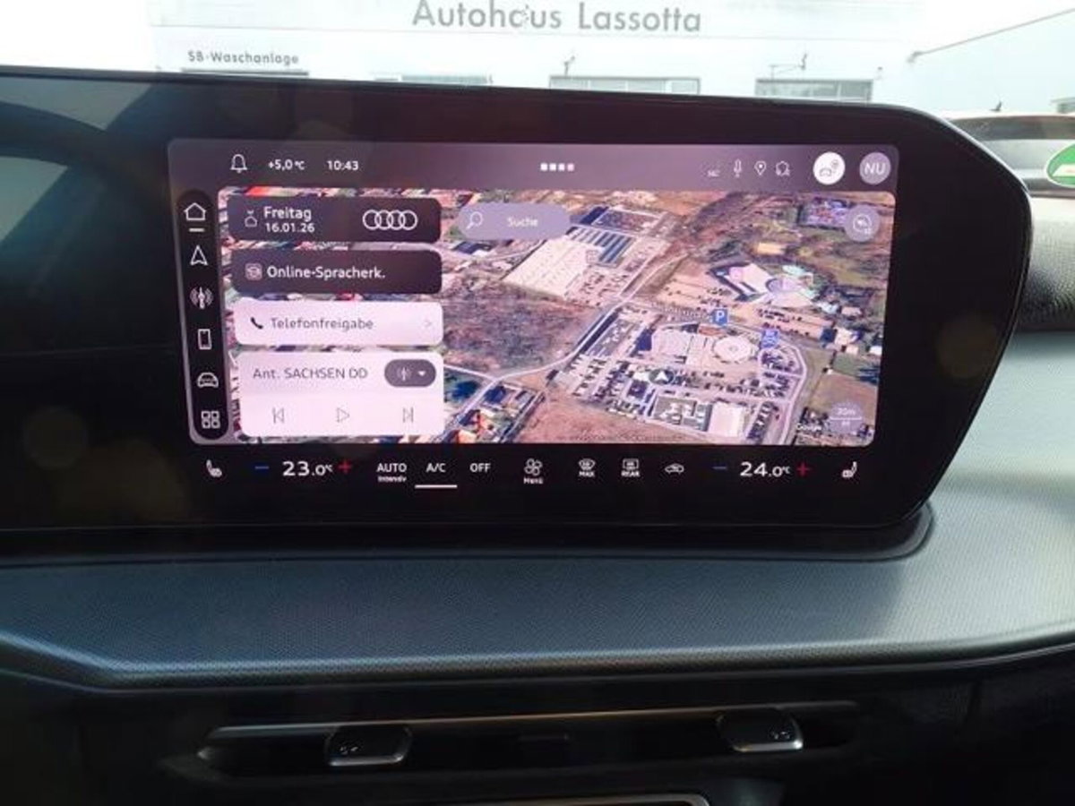 Audi Q3 35 TFSI S line edition (13)