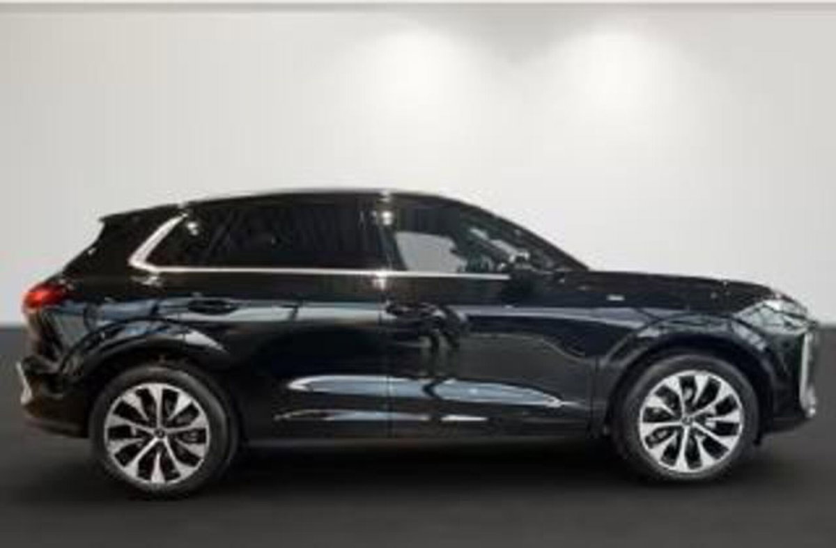 Audi Q3 35 TFSI S line edition (2)
