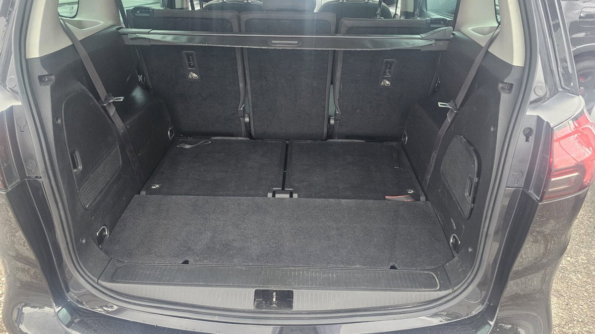 Opel Zafira Tourer 1.6 Turbo EcoM 150CV Cosmo (10)