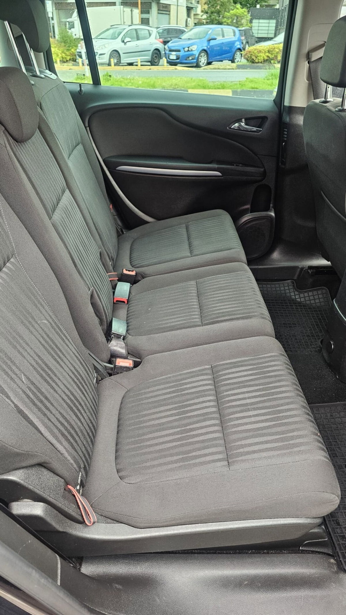 Opel Zafira Tourer 1.6 Turbo EcoM 150CV Cosmo (14)