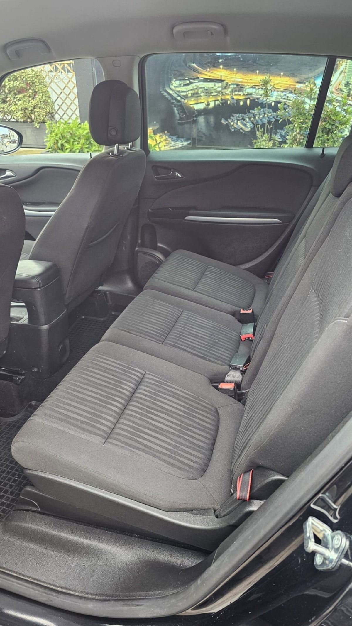 Opel Zafira Tourer 1.6 Turbo EcoM 150CV Cosmo (16)