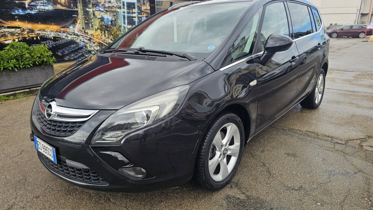 Opel Zafira Tourer 1.6 Turbo EcoM 150CV Cosmo (5)
