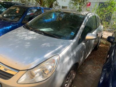 Opel Corsa 1.0 12V 5 porte Elective usata