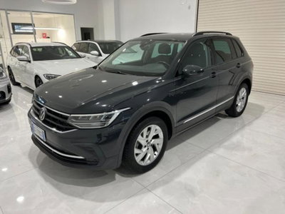 Volkswagen Tiguan 2.0 TDI 150 CV SCR DSG 4MOTION Life usata