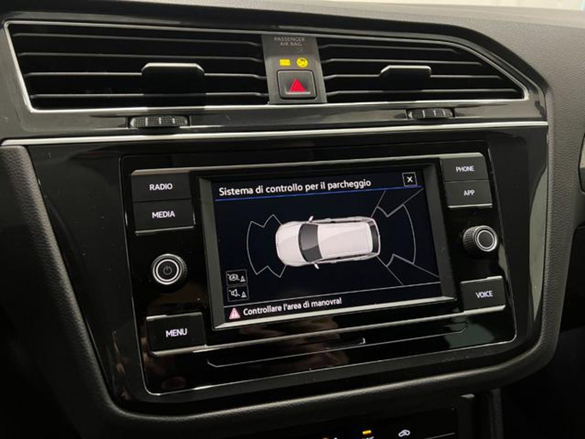 Volkswagen Tiguan 2.0 TDI 150 CV SCR DSG 4MOTION Life (13)