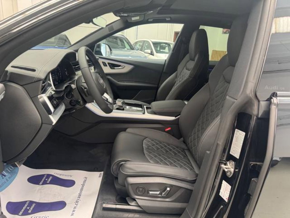 Audi Q8 3.0 tdi mhev S line edition quattro 286cv tiptronic (8)
