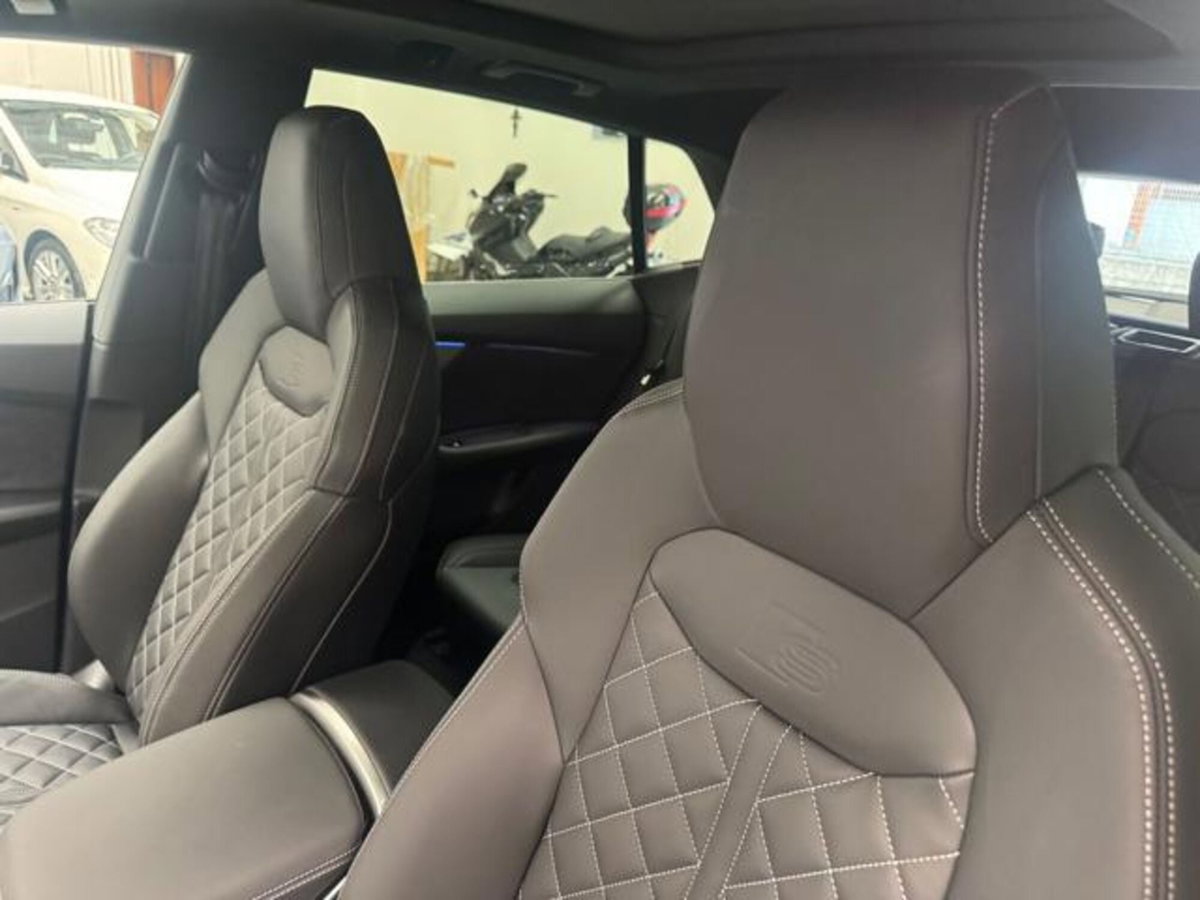 Audi Q8 3.0 tdi mhev S line edition quattro 286cv tiptronic (9)