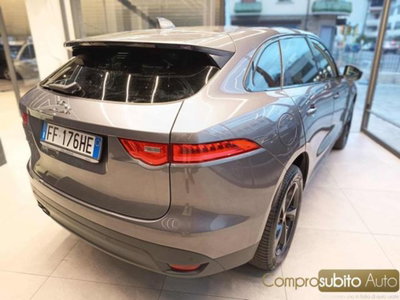 Jaguar F-Pace 2.0 D 180 CV AWD Portfolio (8)