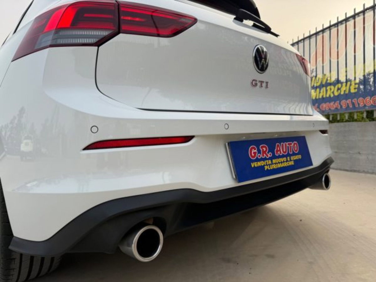 Volkswagen Golf 2.0 tsi GTI MT Ultimate 245cv (10)