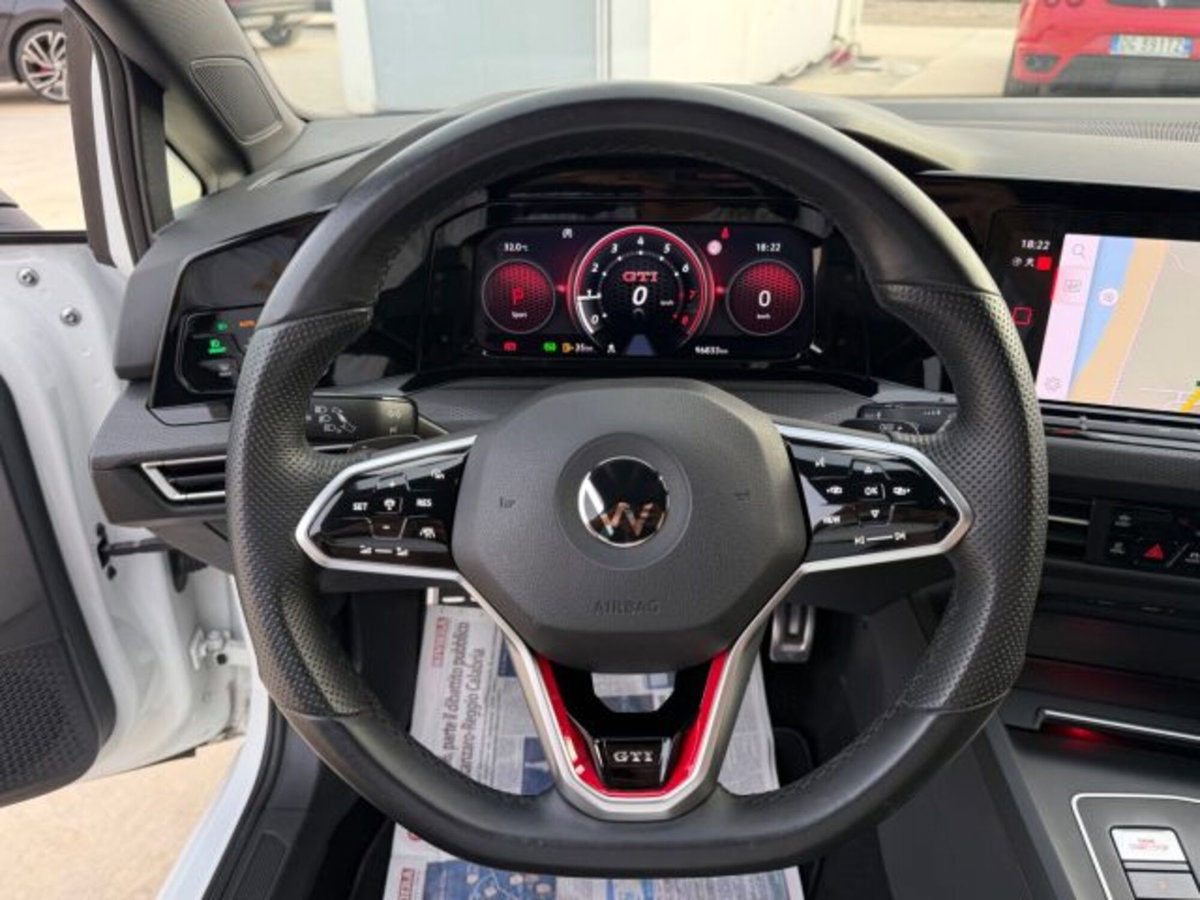 Volkswagen Golf 2.0 tsi GTI MT Ultimate 245cv (18)