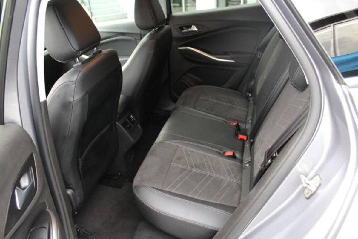 Opel Grandland 1.5 diesel Ecotec aut. Ultimate (9)