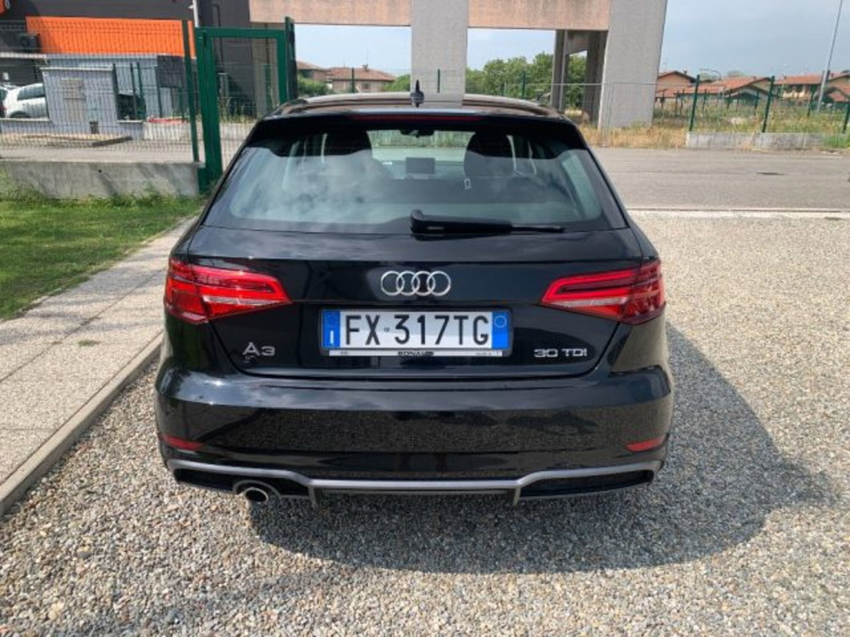 Audi A3 Sportback 30 TDI S tronic Sport (4)