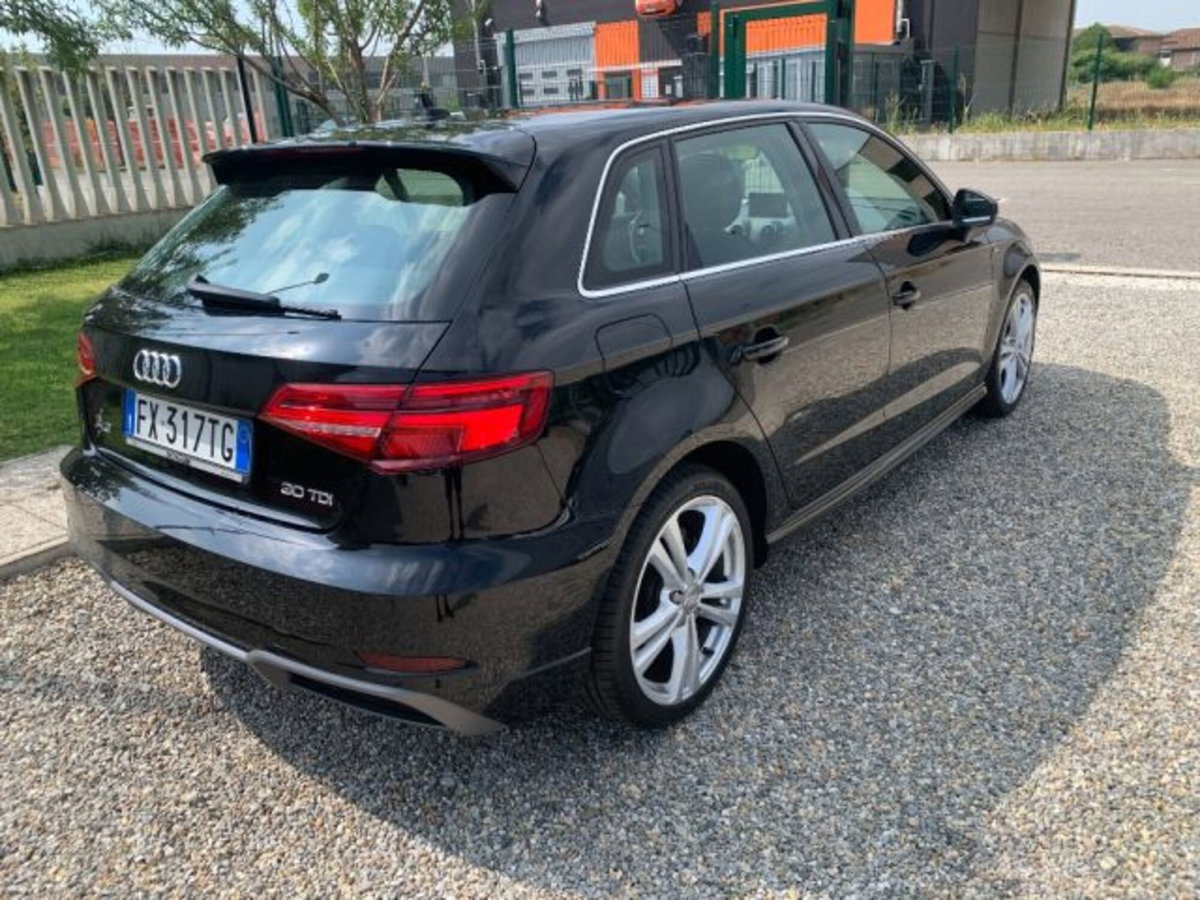 Audi A3 Sportback 30 TDI S tronic Sport (5)