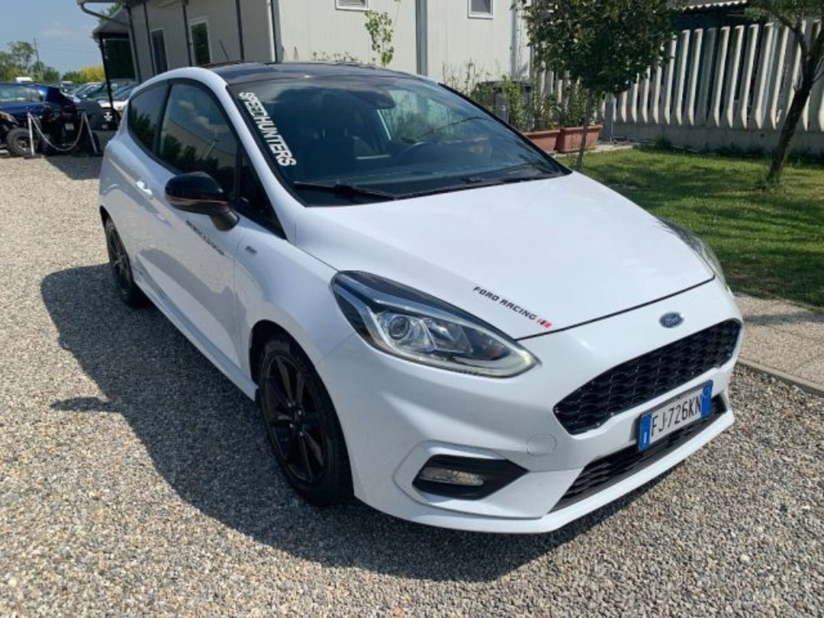 Ford Fiesta 1.5 TDCi 3 porte ST-Line (8)