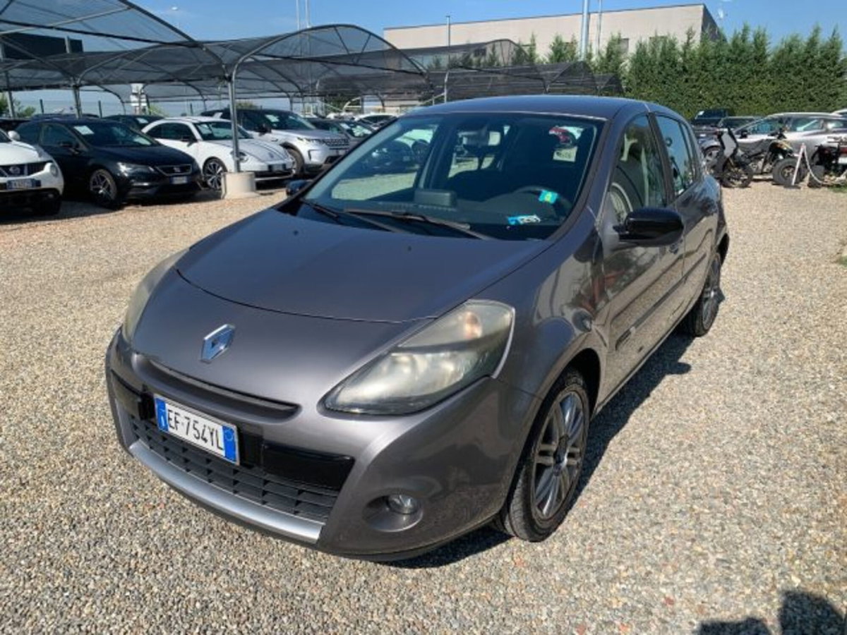 Renault Clio 1.2 16V 5 porte Luxe