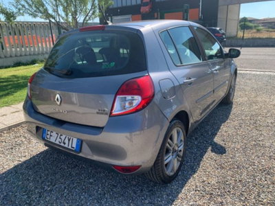 Renault Clio 1.2 16V 5 porte Luxe (5)