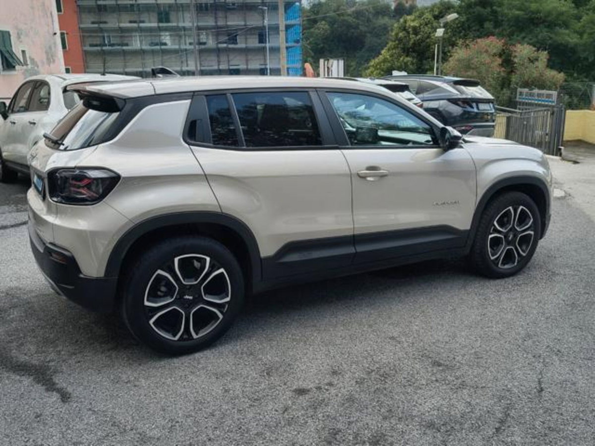 Jeep Avenger 1.2 turbo Summit fwd 100cv (4)