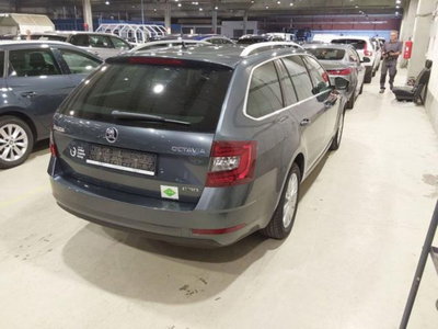 Skoda Octavia Station Wagon 1.5 G-TEC DSG Wagon Ambition (4)